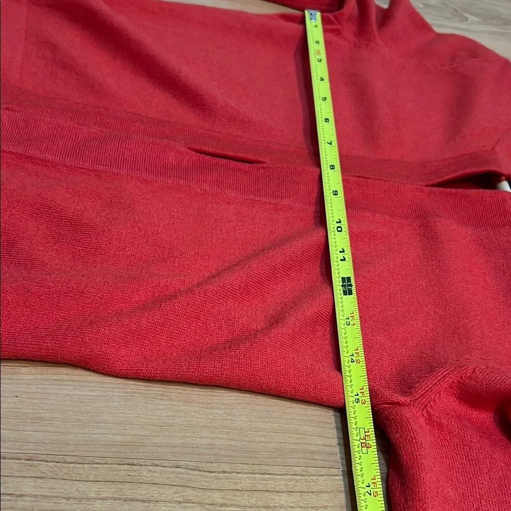 Banana Republic Red cropped Cardigan Sweater with 3/4 sleeves - Picture 12 of 12